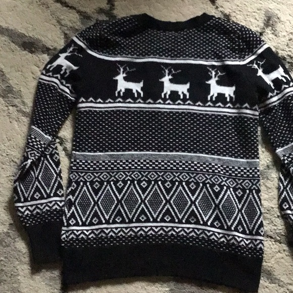 Christmas/winter sweater knitted - Picture 3 of 3